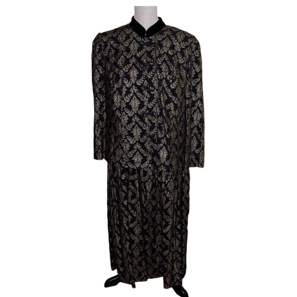 Vintage KSL Division Of Karin Stevens Women's Dress
Black And Gold Size 16W